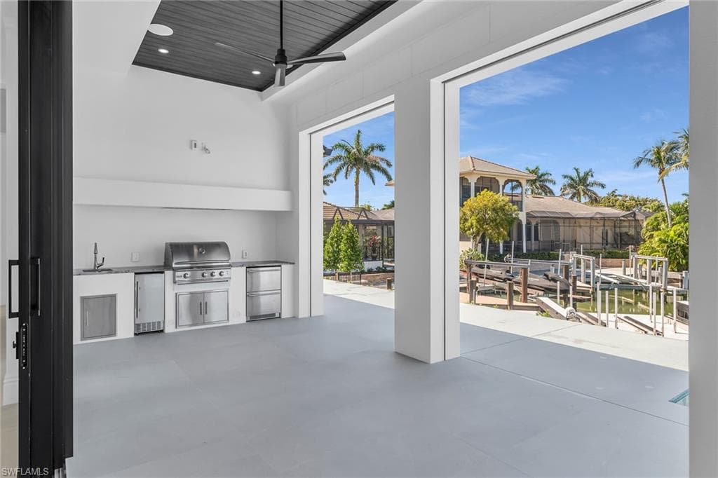 206 Windbrook Ct, Marco Island, FL 34145-16