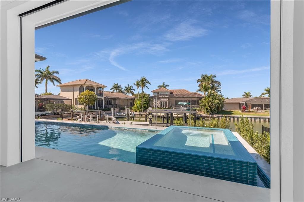 206 Windbrook Ct, Marco Island, FL 34145-17