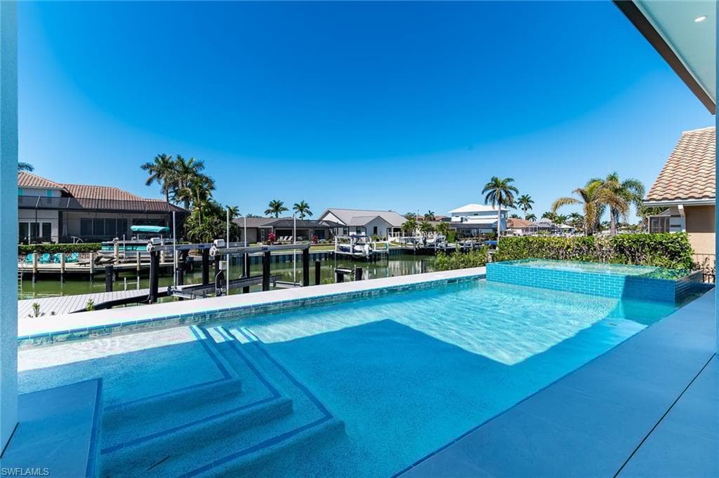 206 Windbrook Ct, Marco Island, FL 34145-22