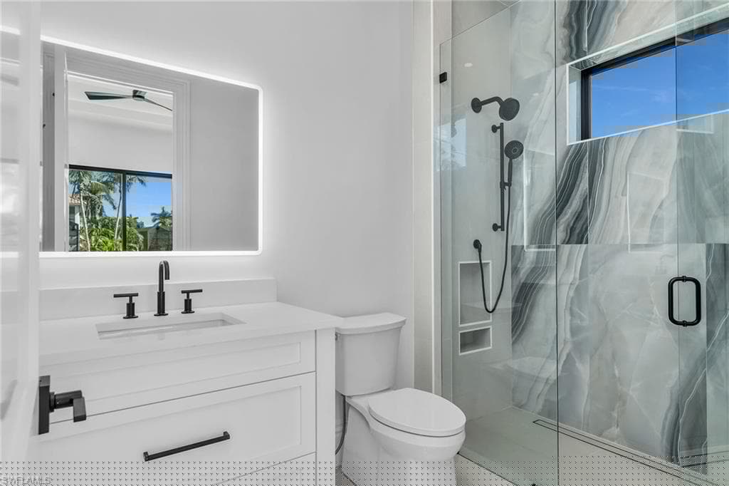 206 Windbrook Ct, Marco Island, FL 34145-37