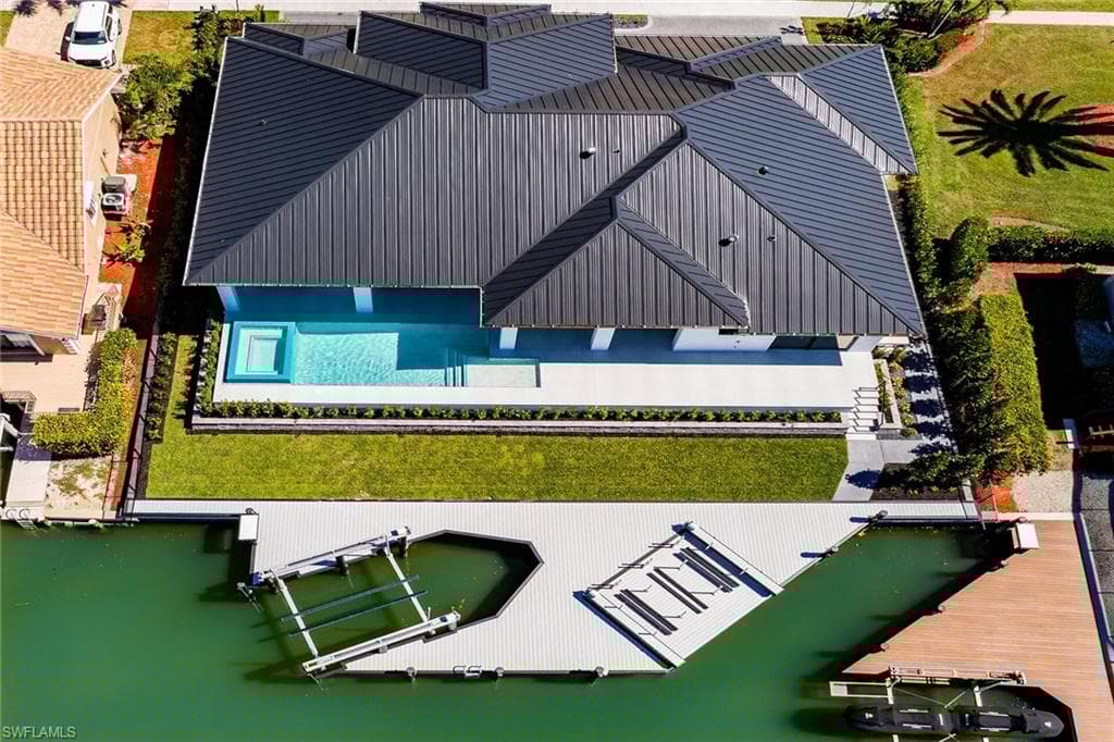 206 Windbrook Ct, Marco Island, FL 34145-44