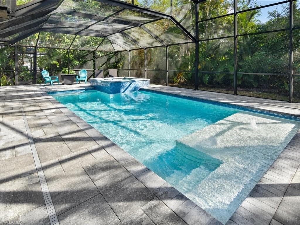 5900 Cypress Hollow Way, Naples, FL 34109-34