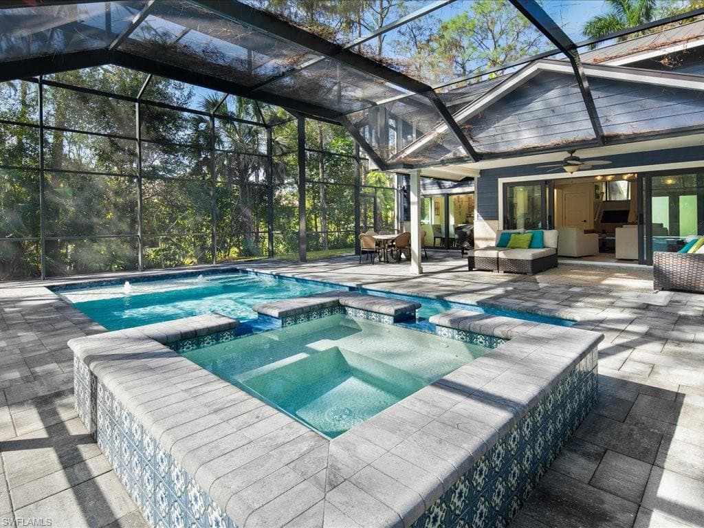5900 Cypress Hollow Way, Naples, FL 34109-36