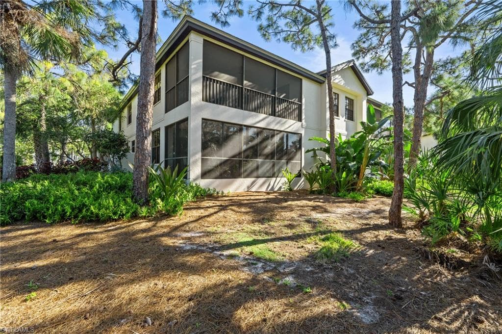 27021 Oakwood Lake Dr 102, Bonita Springs, FL 34134-5