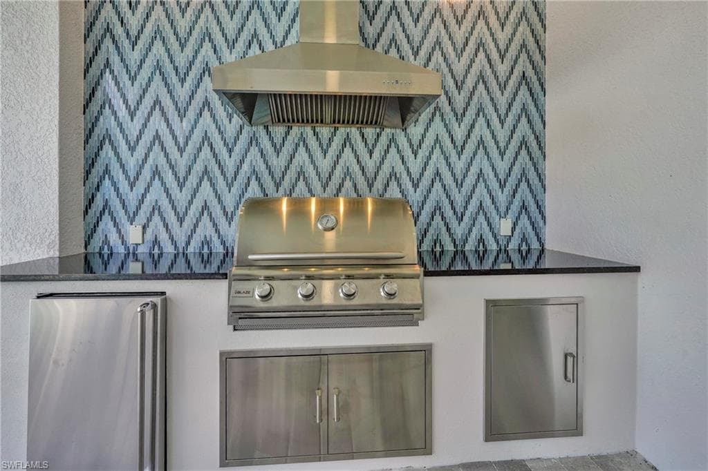 23272 El Dorado Ave, Bonita Springs, FL 34134-44