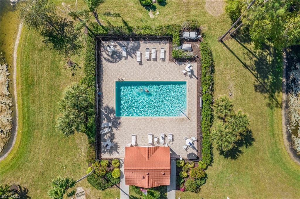 5010 Cedar Springs Dr 202, Naples, FL 34110-22