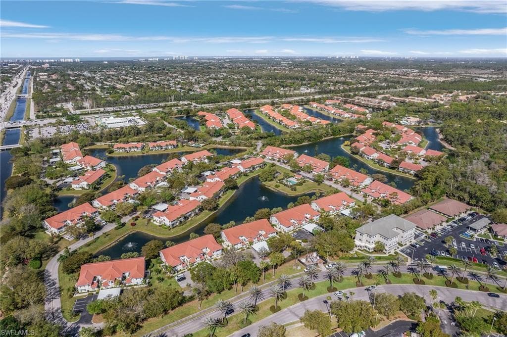 5010 Cedar Springs Dr 202, Naples, FL 34110-25
