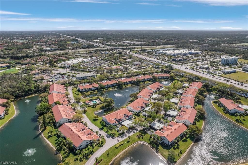 5010 Cedar Springs Dr 202, Naples, FL 34110-26