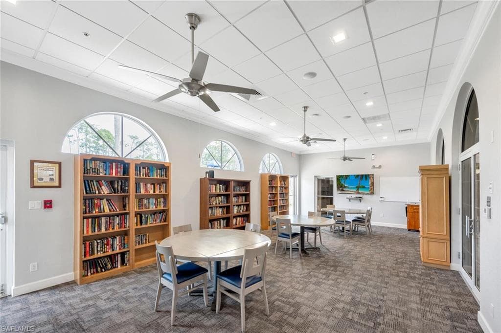 5010 Cedar Springs Dr 202, Naples, FL 34110-30