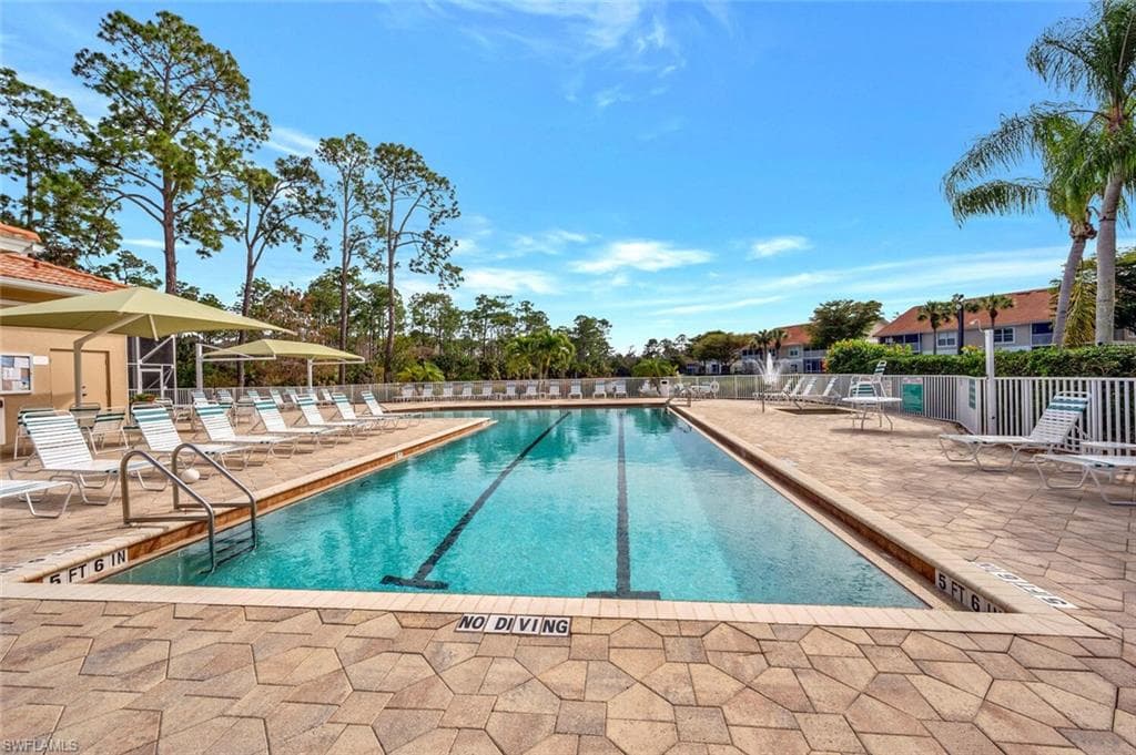 5010 Cedar Springs Dr 202, Naples, FL 34110-37