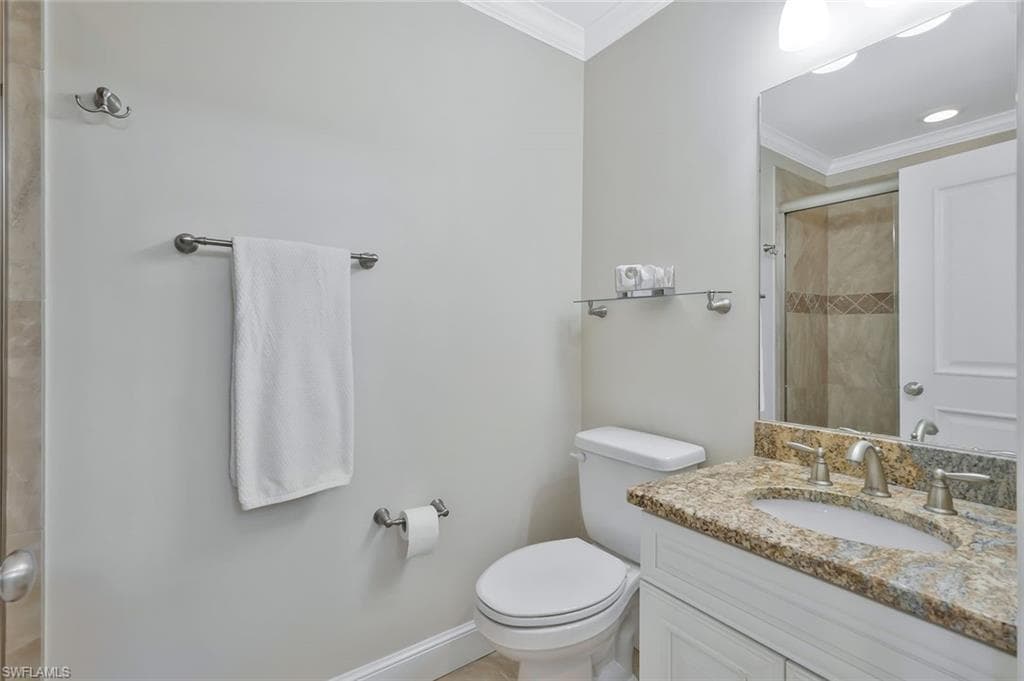 583 91st Ave N, Naples, FL 34108-34
