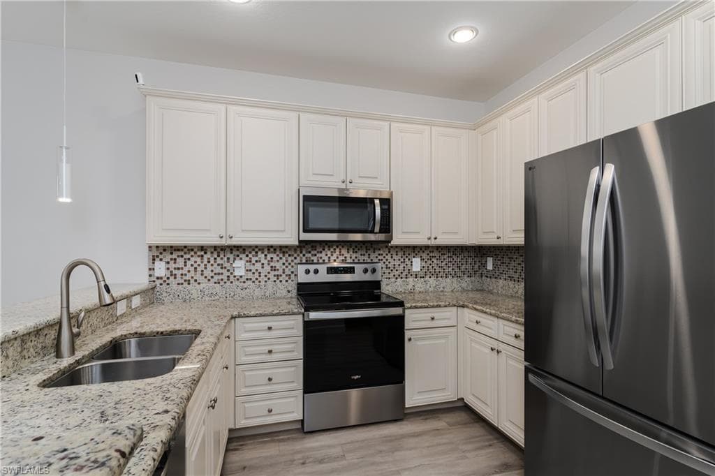 9072 Covina Dr N 5505, Naples, FL 34113-16