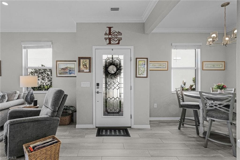 2701 Citrus St, Naples, FL 34120-6