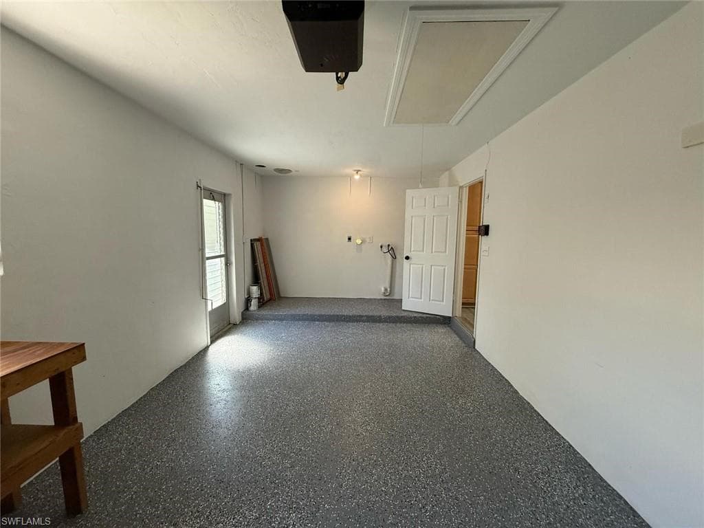 2014 12th Ter, Cape Coral, FL 33990-16