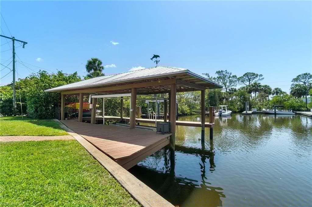 2180 Harbor Ln, Naples, FL 34104-28