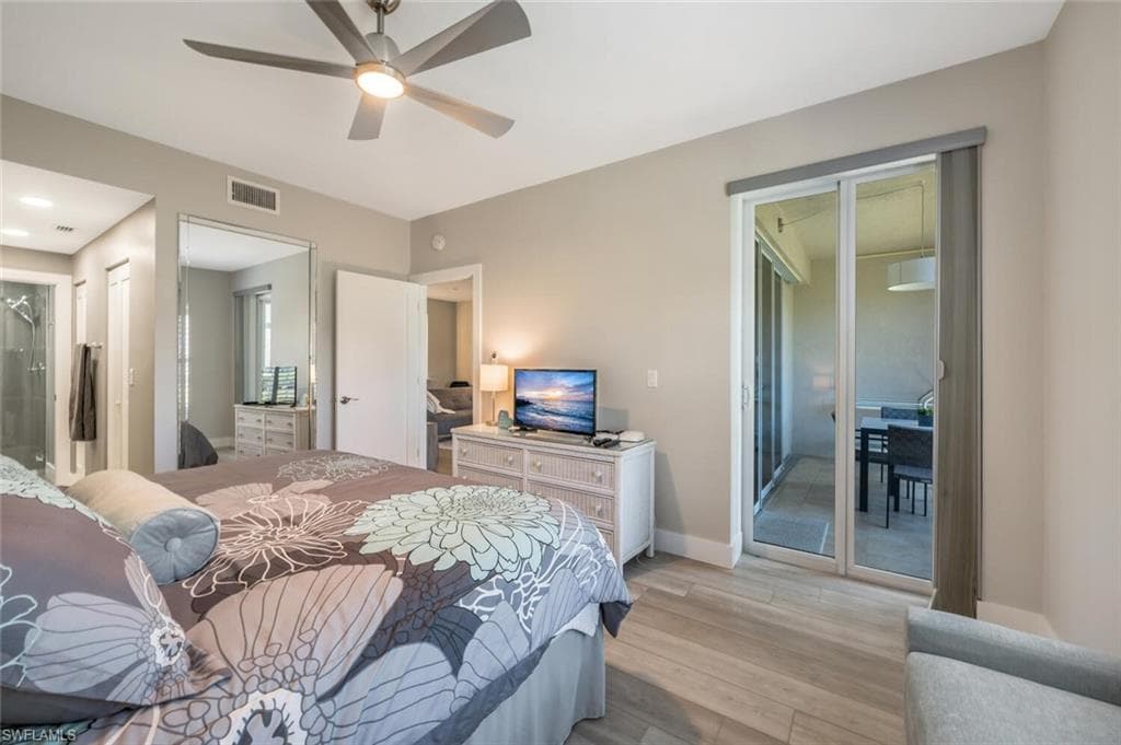 886 Tanbark Dr SW 103, Naples, FL 34108-22