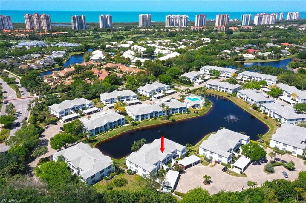 886 Tanbark Dr SW 103, Naples, FL 34108-3