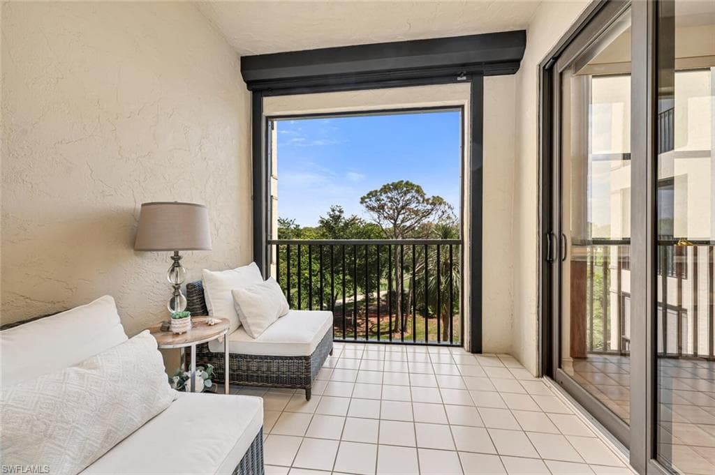 7008 Pelican Bay Blvd H302, Naples, FL 34108-14