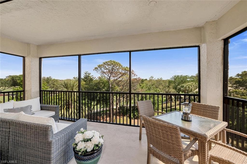 7008 Pelican Bay Blvd H302, Naples, FL 34108-18