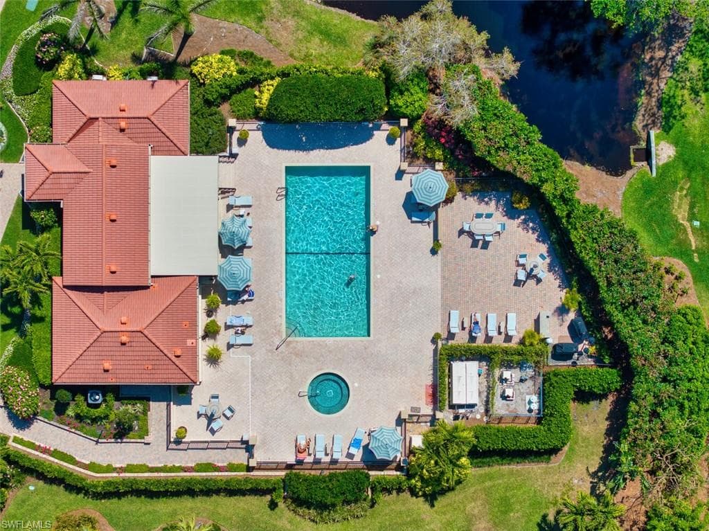 7008 Pelican Bay Blvd H302, Naples, FL 34108-20