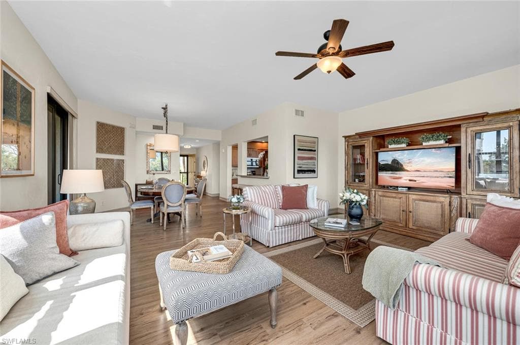 7008 Pelican Bay Blvd H302, Naples, FL 34108-4