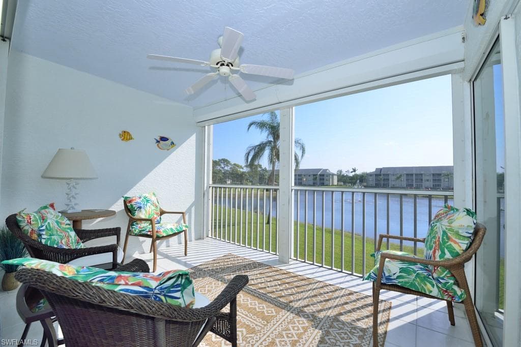 20121 Ian Ct 206, Estero, FL 33928-1