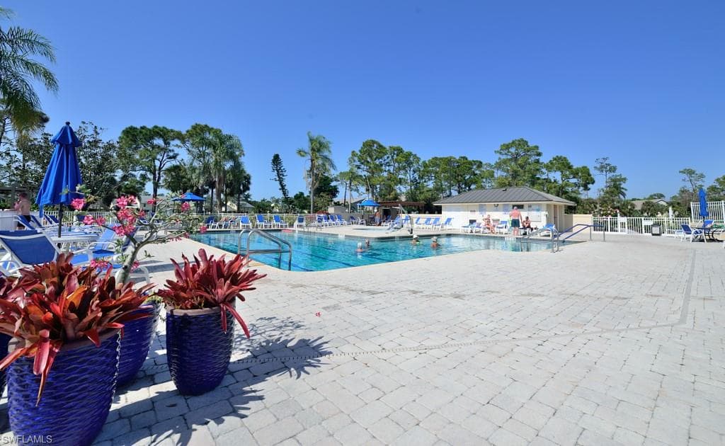 20121 Ian Ct 206, Estero, FL 33928-20