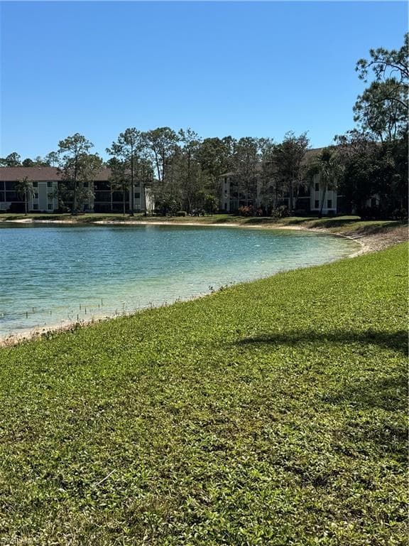 5767 Deauville Cir D308, Naples, FL 34112-3
