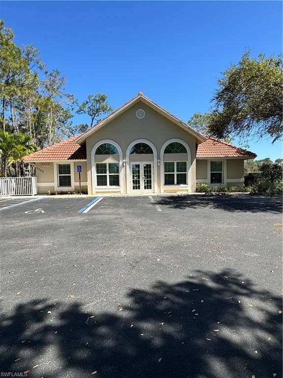 5767 Deauville Cir D308, Naples, FL 34112-4