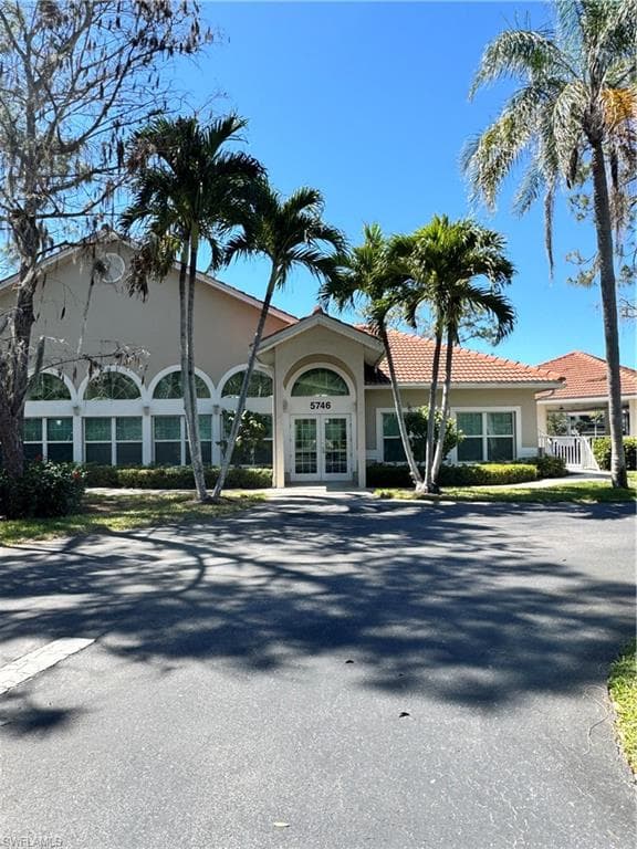 5767 Deauville Cir D308, Naples, FL 34112-6