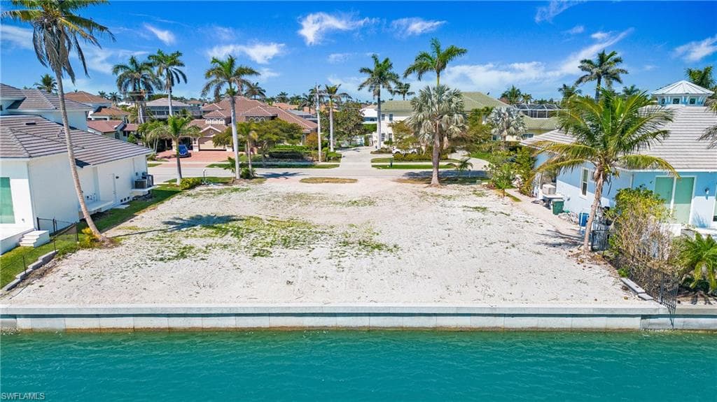 1293 Winterberry Dr, Marco Island, FL 34145-13