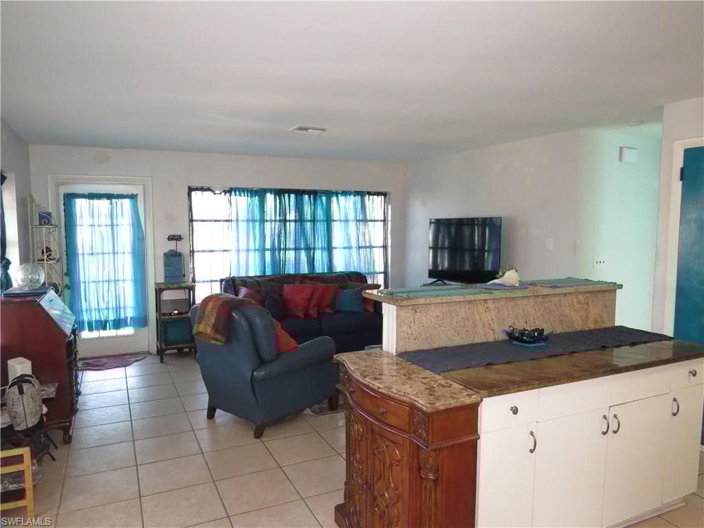 18566 Dogwood Rd, Fort Myers, FL 33967-41