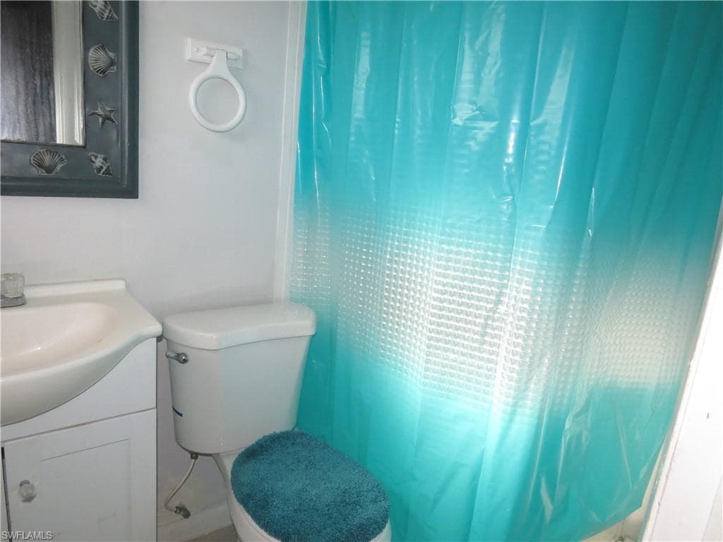 18566 Dogwood Rd, Fort Myers, FL 33967-45
