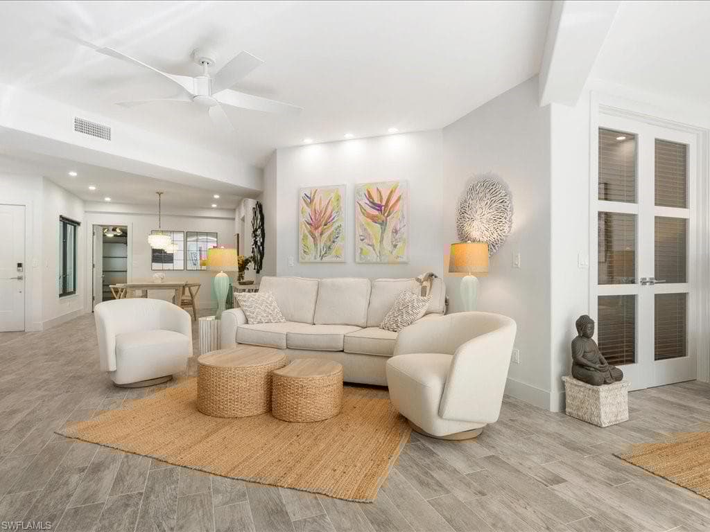 2182 Anchorage Ln B, Naples, FL 34104-19