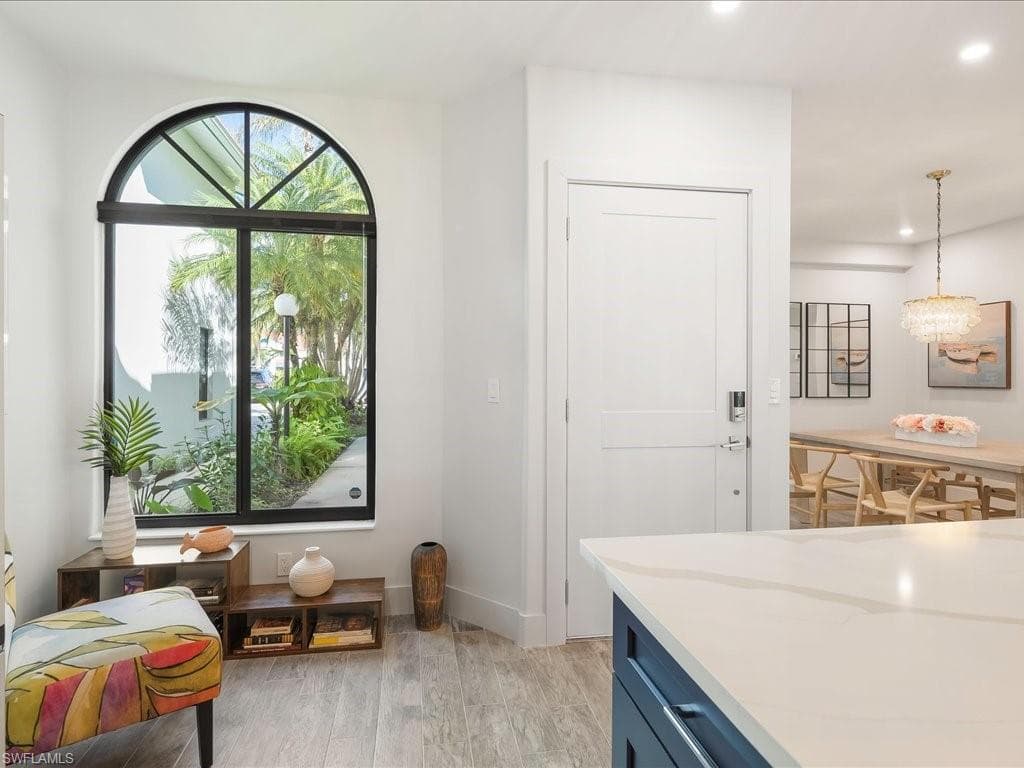 2182 Anchorage Ln B, Naples, FL 34104-24
