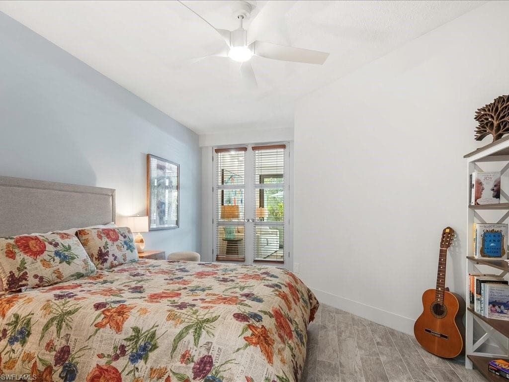 2182 Anchorage Ln B, Naples, FL 34104-33