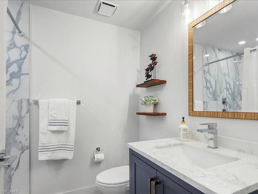 2182 Anchorage Ln B, Naples, FL 34104-35