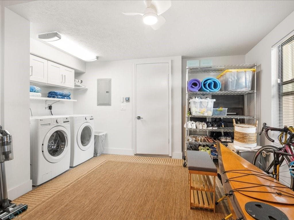 2182 Anchorage Ln B, Naples, FL 34104-38