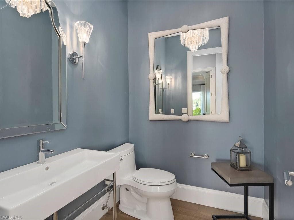 101 Carica Rd, Naples, FL 34108-20
