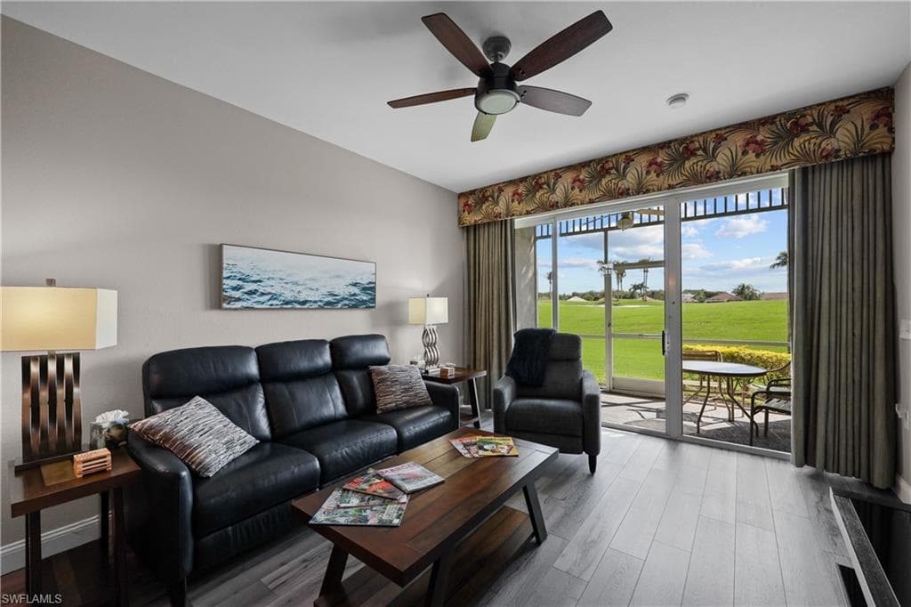 7905 Mahogany Run Ln 1316, Naples, FL 34113-4