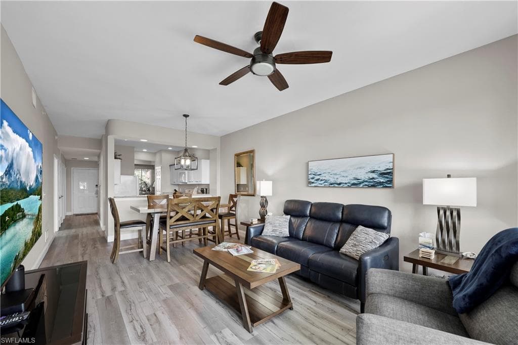 7905 Mahogany Run Ln 1316, Naples, FL 34113-7