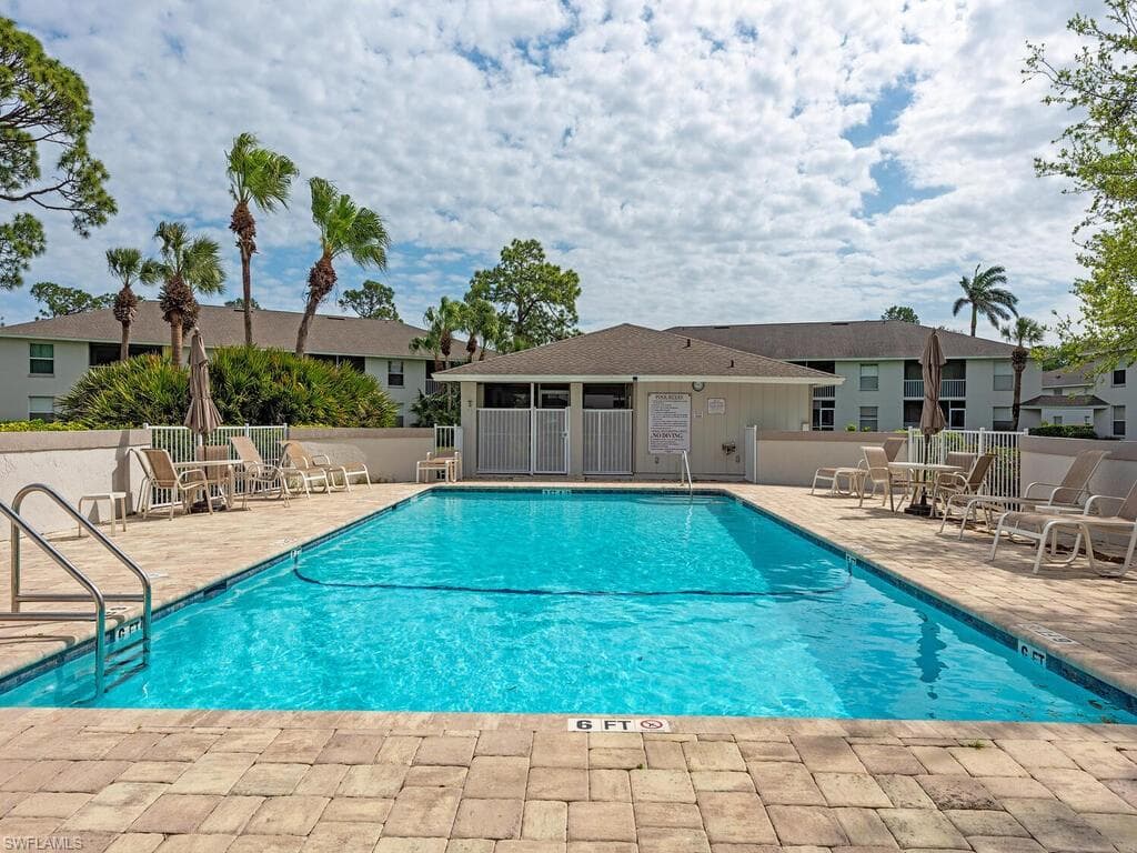 1344 Derbyshire Ct D103, Naples, FL 34116-10