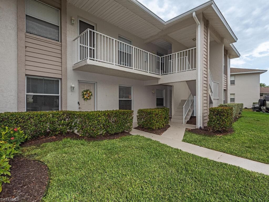 1344 Derbyshire Ct D103, Naples, FL 34116-2