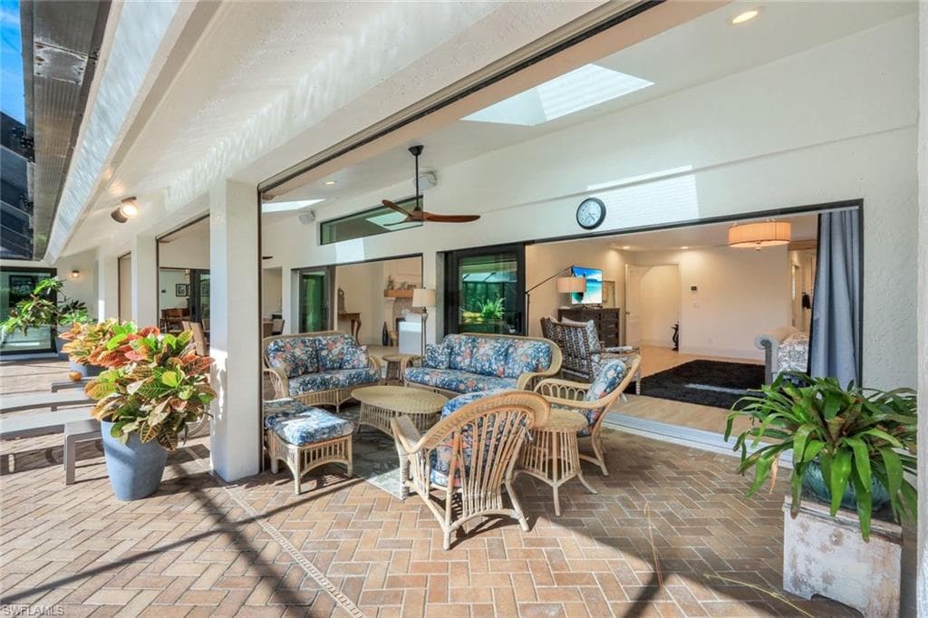 3953 Woodlake Dr, Bonita Springs, FL 34134-24