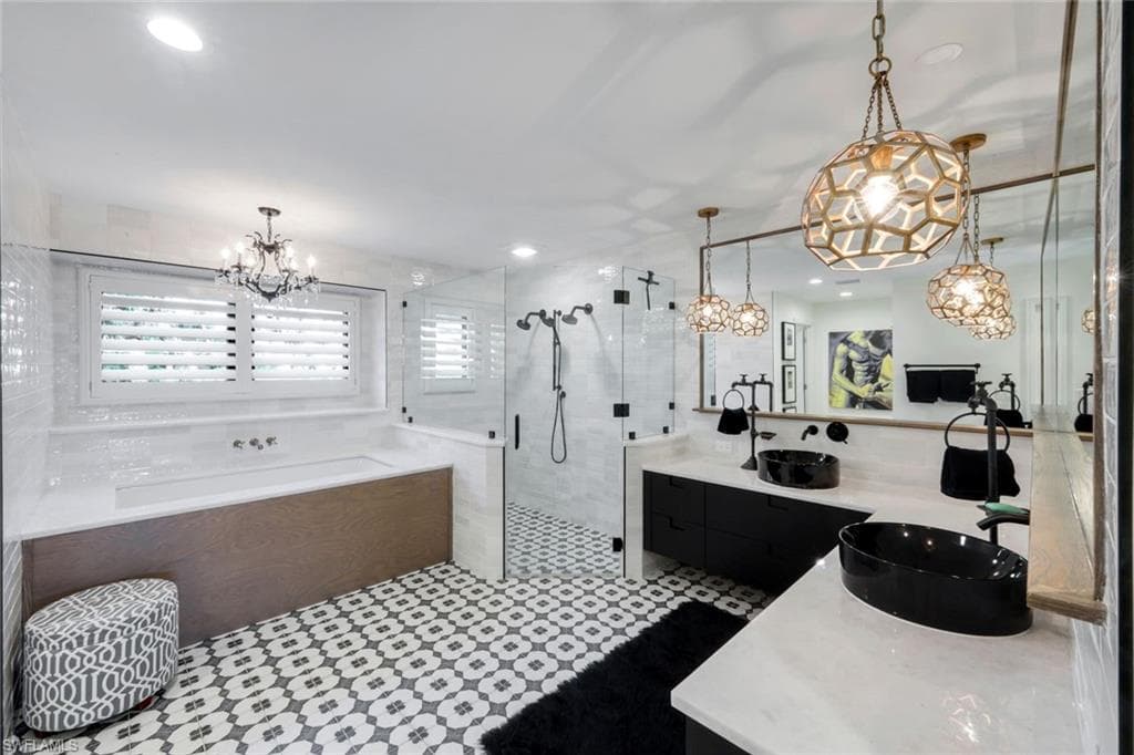 3953 Woodlake Dr, Bonita Springs, FL 34134-28