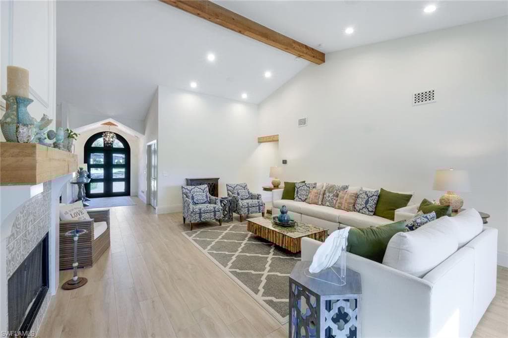 3953 Woodlake Dr, Bonita Springs, FL 34134-5