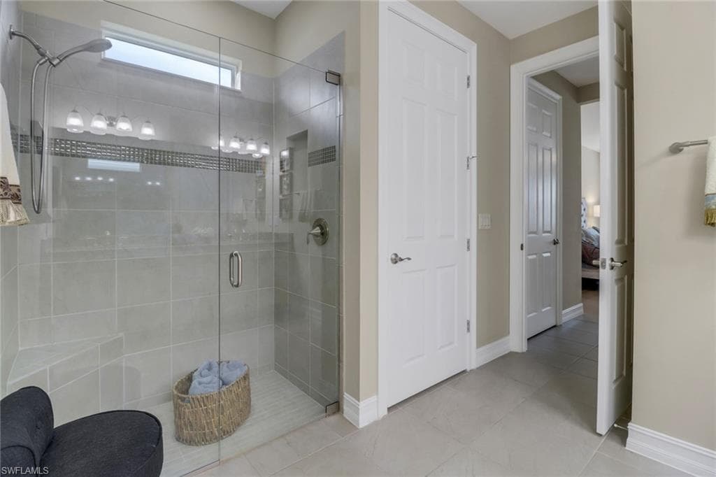 14594 Tropical Dr, Naples, FL 34114-17