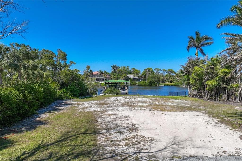 3648 Margina Cir, Bonita Springs, FL 34134-4