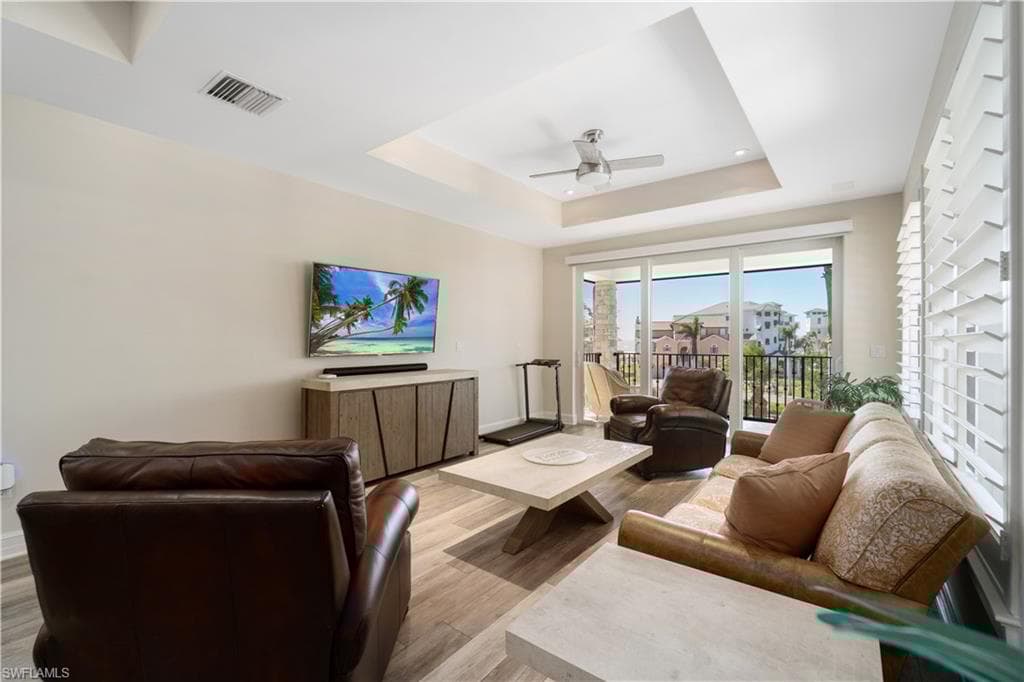 195 Topanga Dr, Bonita Springs, FL 34134-19