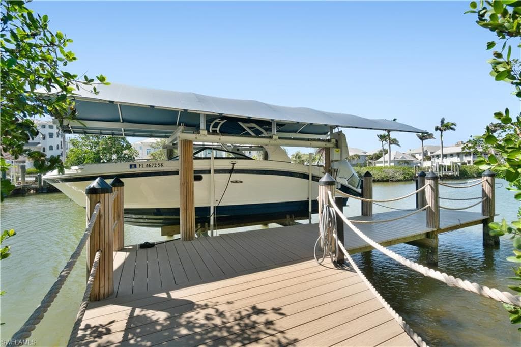 195 Topanga Dr, Bonita Springs, FL 34134-8